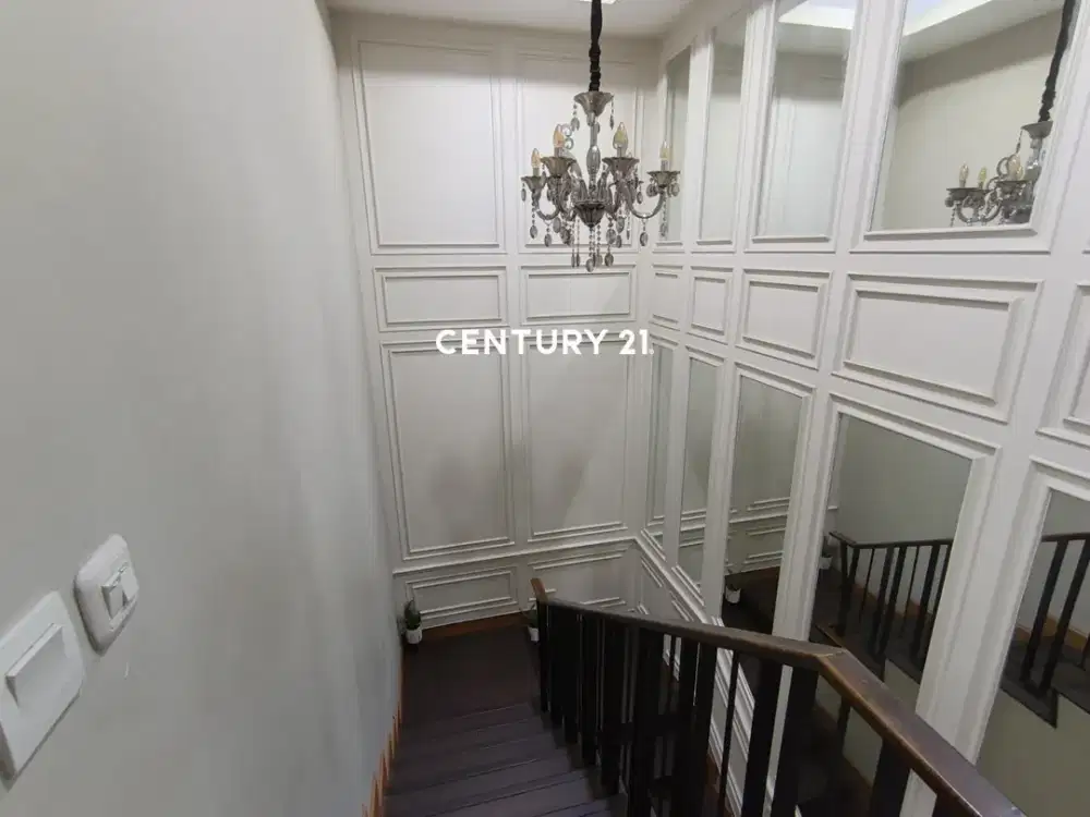 Dijual Rumah Cantik Di Cluster Eropa Kelapa Gading Jakarta Utara