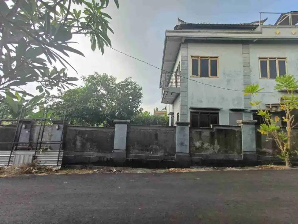 Rumah 2Lt 255M2 View Sawah Ry di Tunjung Tutur Peguyangan Jl5mtr Aspal