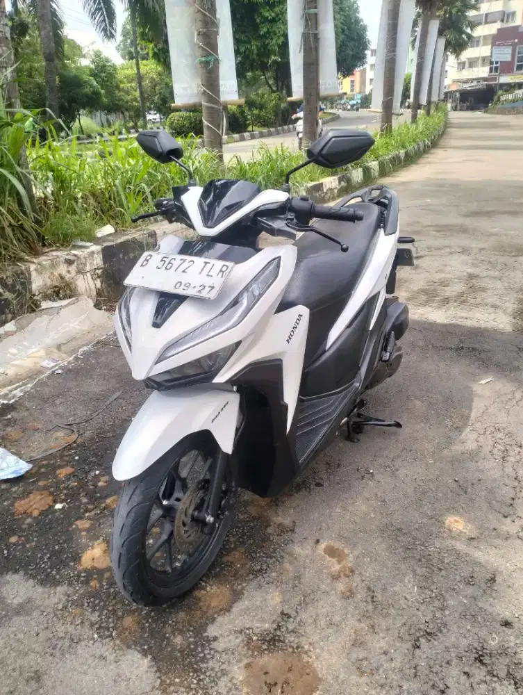Vario 125 ,Tahun 2022,lengkap,mulus