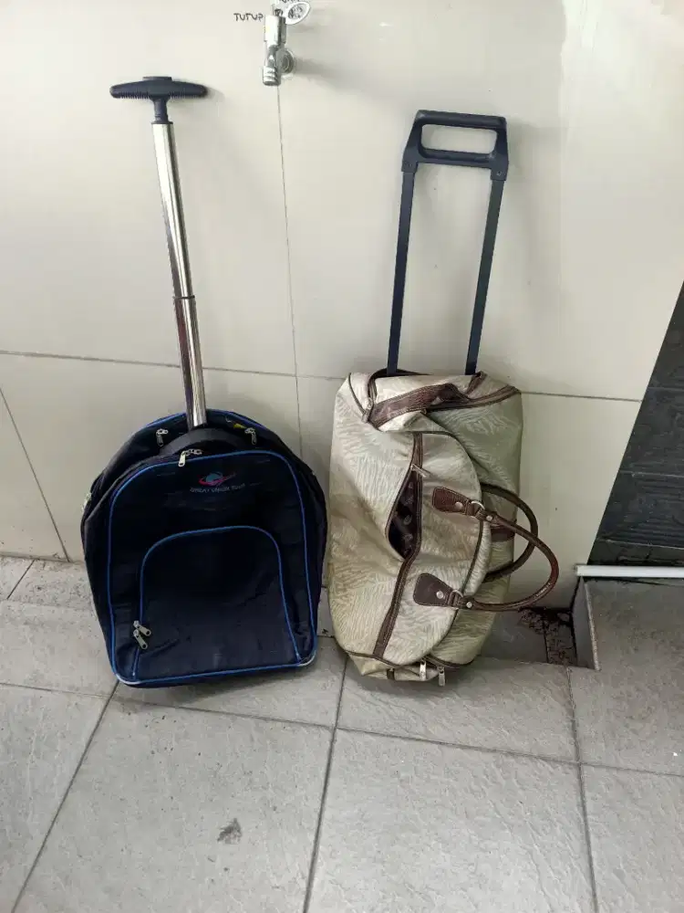 Di jual semua model dan macam tas sandang,jinjing,koper dll wa,hp