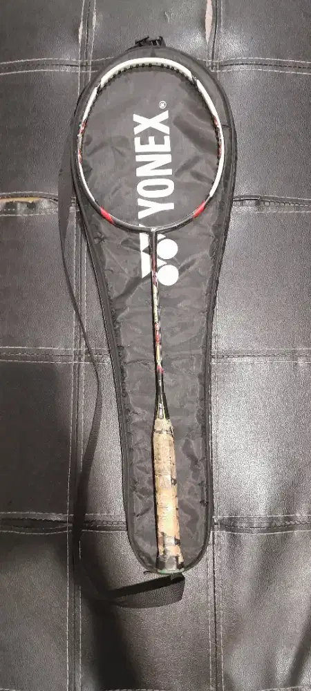 Raket Badminton YONEX ARC SABER 8DX