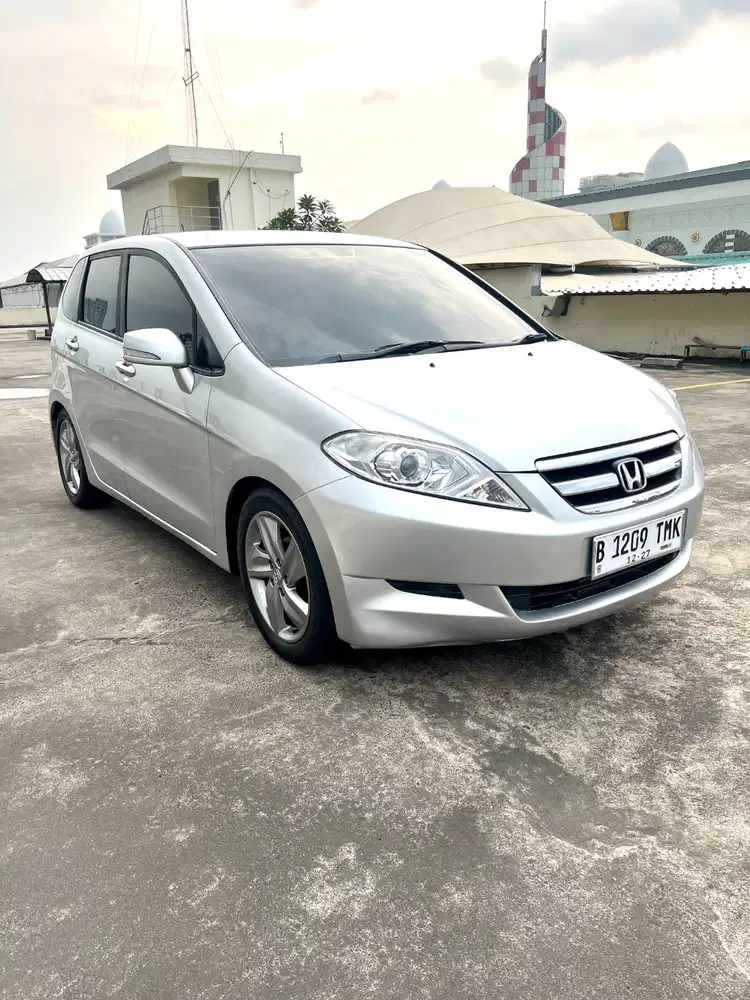 Honda Edix 3x2 1.7 AT (CBU) 2005