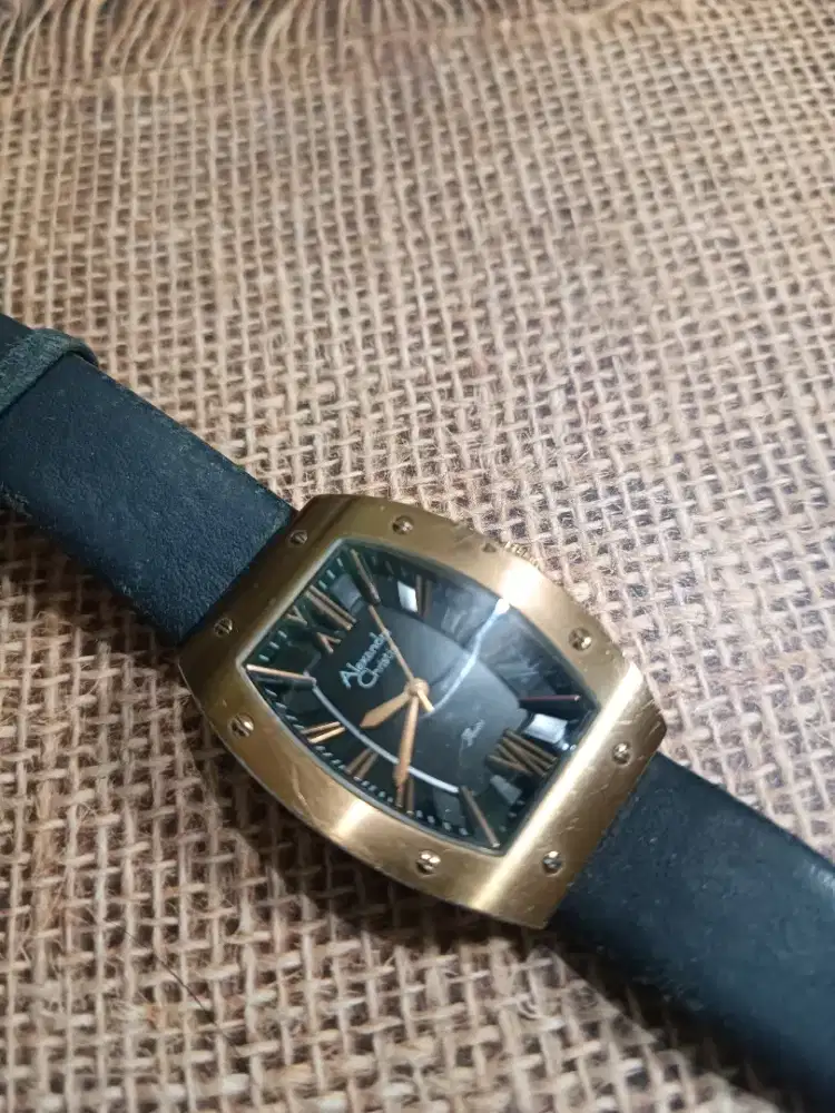 Alaxandre christie 8650LH