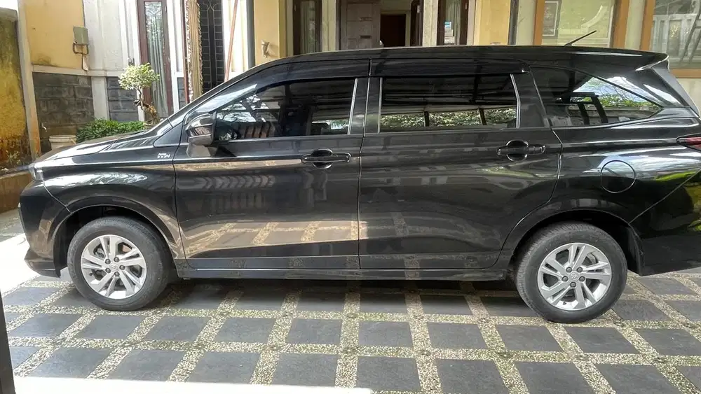 Toyota Avanza 2022 Hitam AT U/g G Pjkpjng 04/27