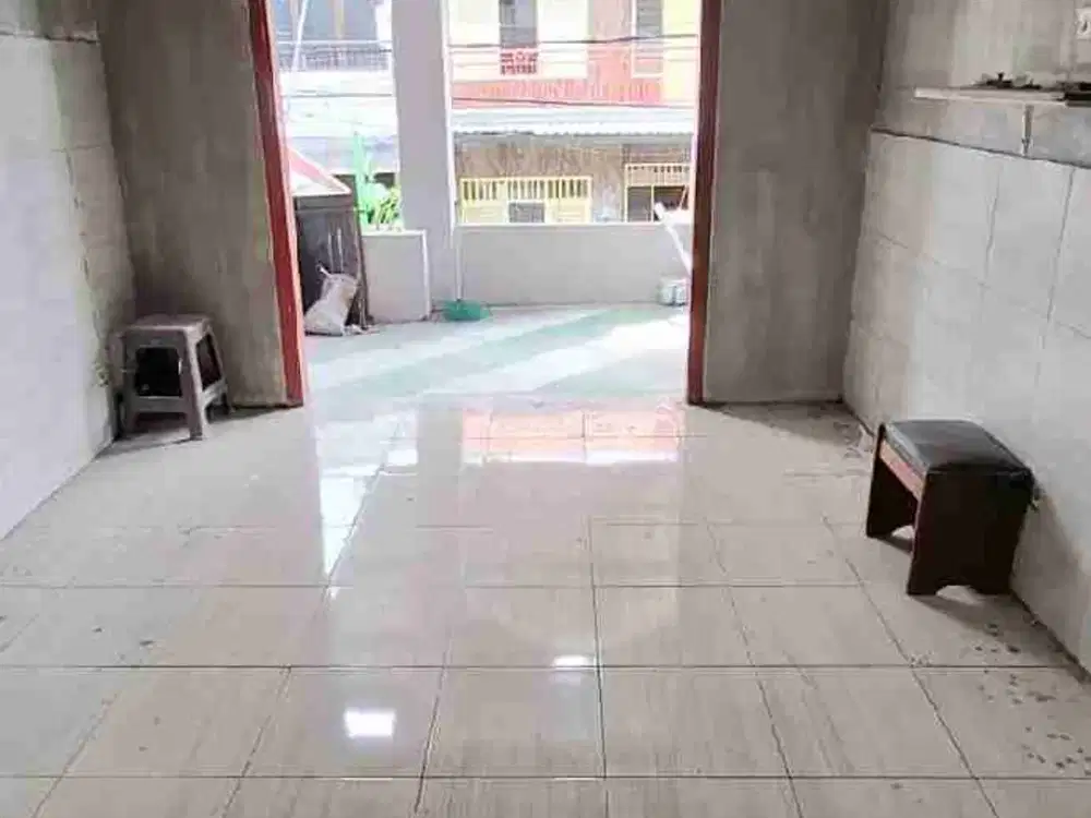 Disewakan Rumah Mulyosari 2 Lantai