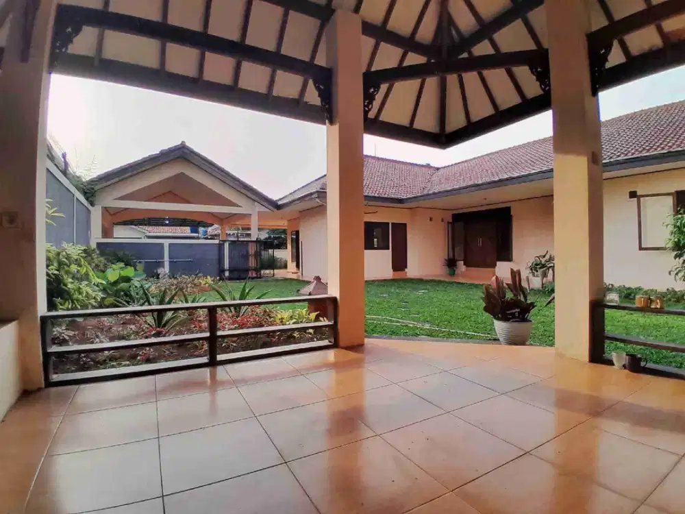 TURUN HARGA RUMAH CANTIK DI CIRENDEU INDAH nempel Lebak Bulus Jakarta Selatan.