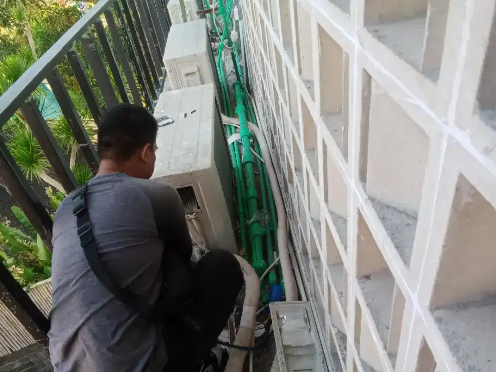 servis pasang AC bali