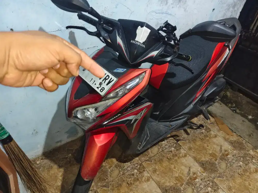 Vario kzr tahun 2014 bagus 
2014, KZR
Detail
MEREK
Honda