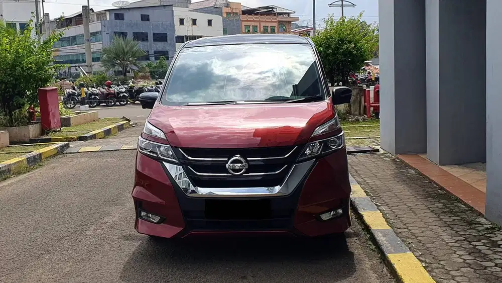 Nissan Serena 2.0 HWS High Way Star Two Tone Merah Hitam 2019 Record