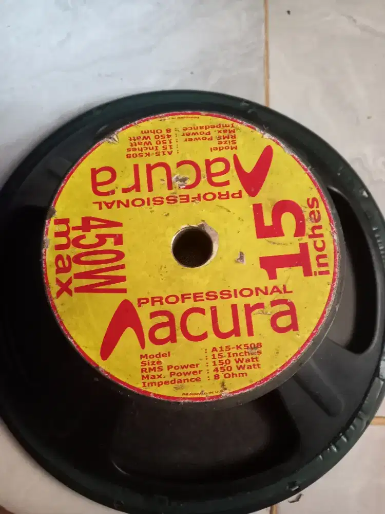 Speaker 15 inch merek Acura suara Normal mantab kondisi fisik di poto