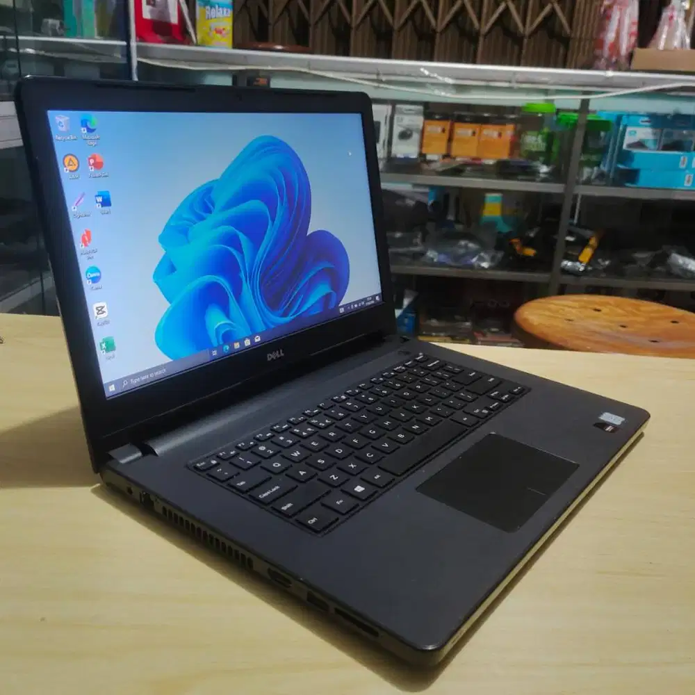 Laptop GAMING Dell Inspiron 5468 Intel Core i5 Dual VGA AMD Radeon R7