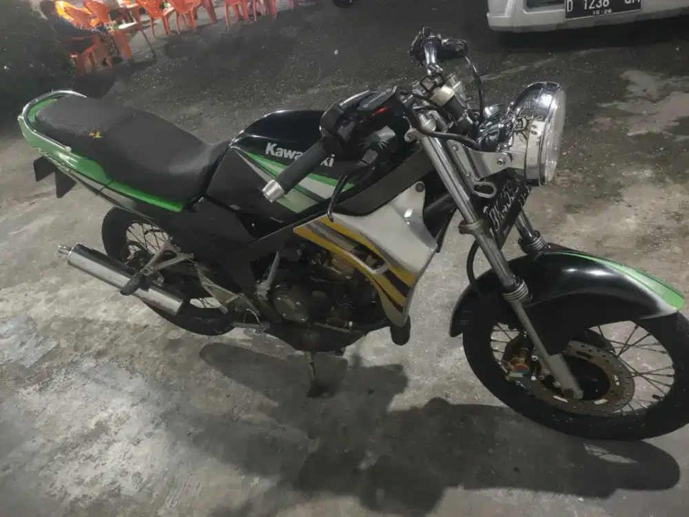 Kawasaki Ninja r 2004