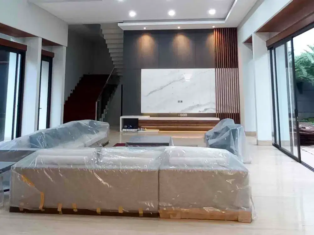 Rumah Mewah Desain Arsitek Bukit Golf BSD – Elegan & Privat