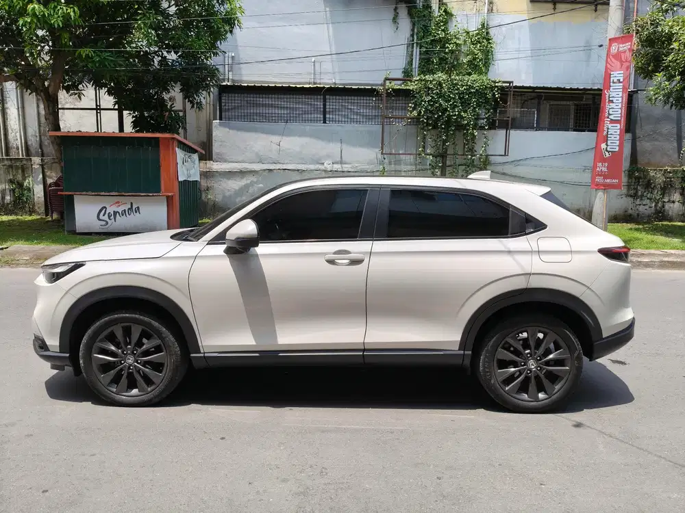 Honda HR-V 2023 Bensin