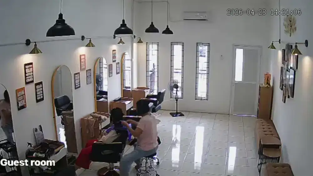 Membutuhkan Kapster/ hair style  wanita untuk salon