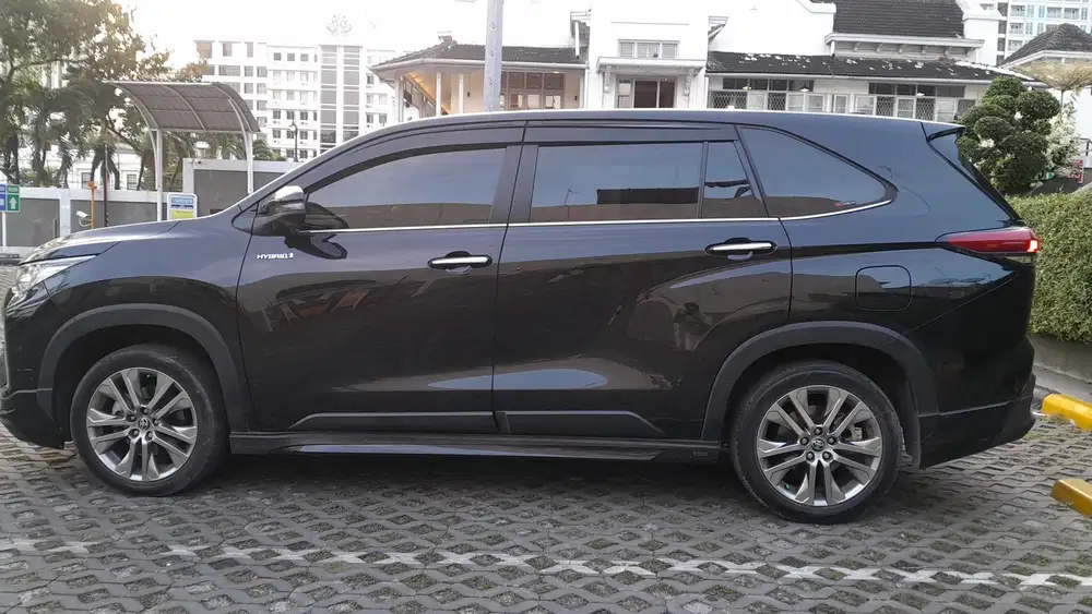 Toyota Kijang Innova 2025 Bensin