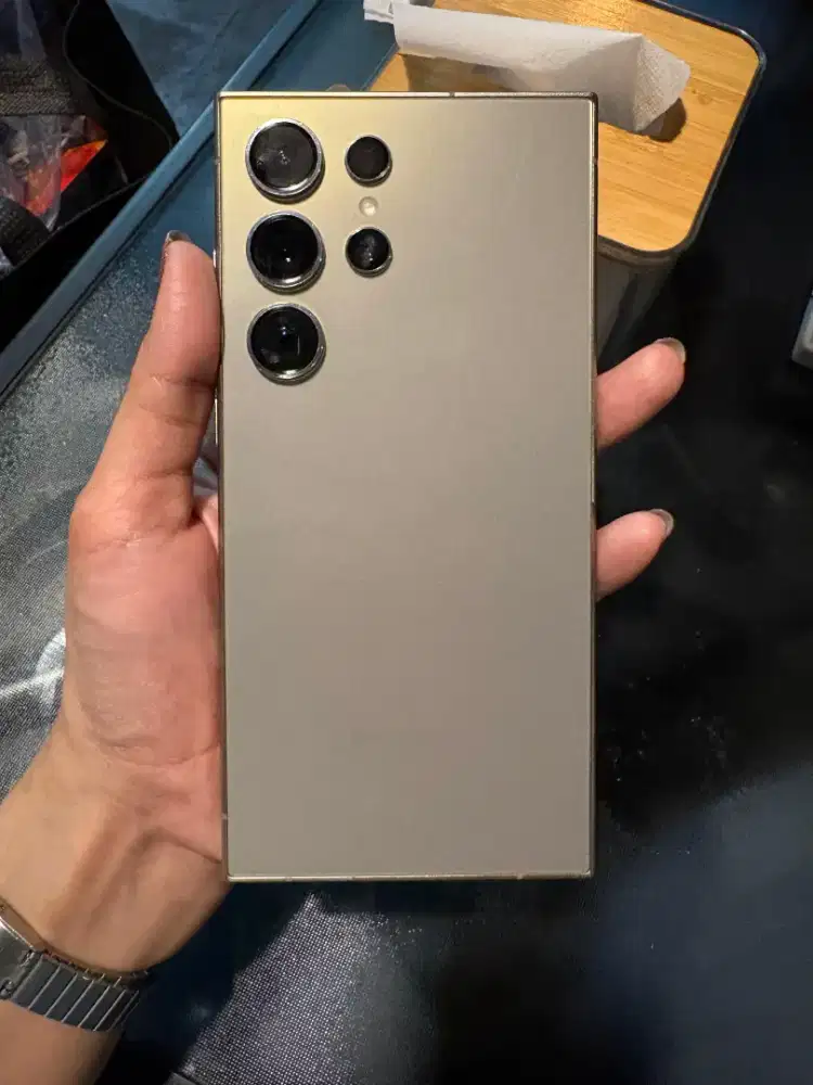 SAMSUNG GALXY 24ULTRA 1TB