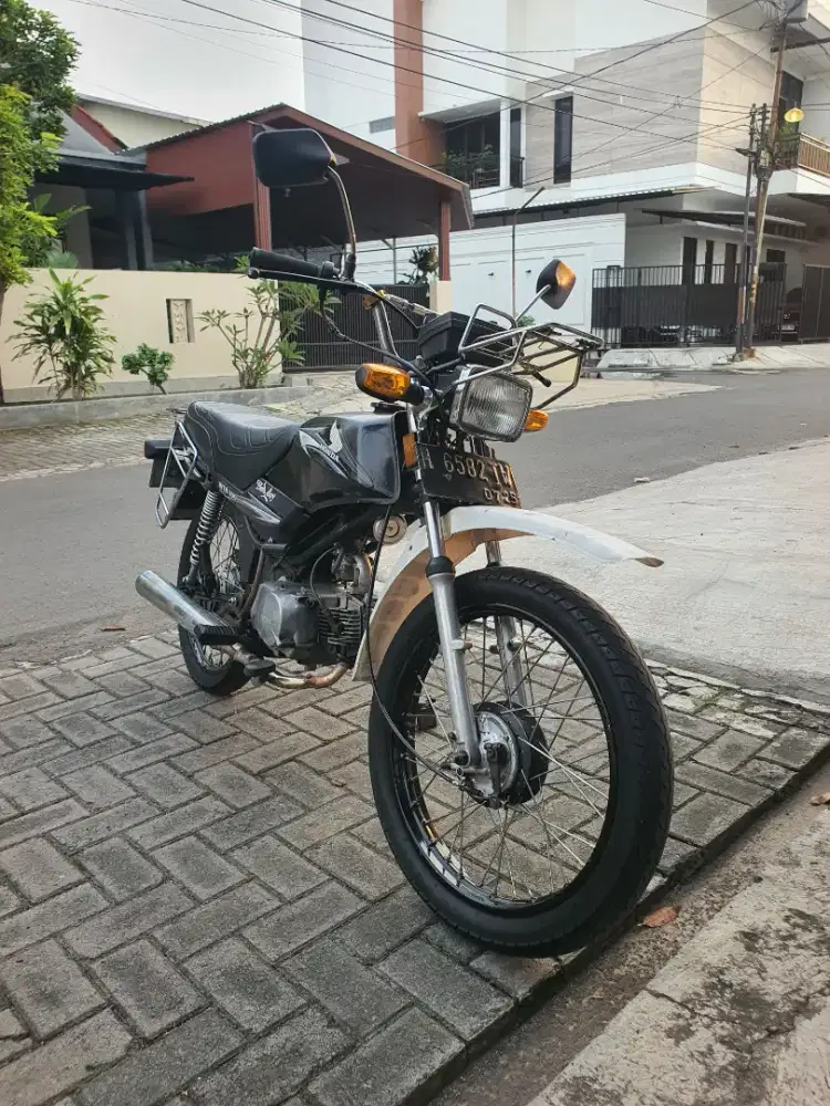 Honda Win 100 Hitam tahun 1996