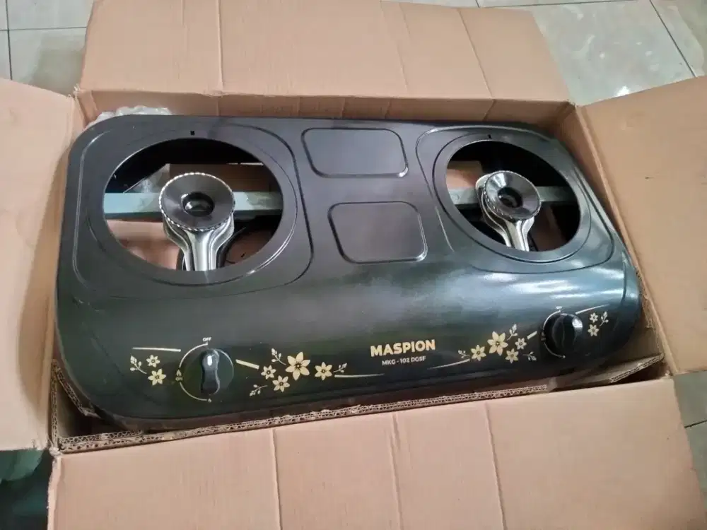 Kompor gas 2 tunggu maspion baru lengkap kardus