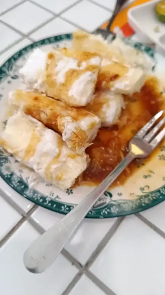 BUTUH PEMBANTU RUMAH