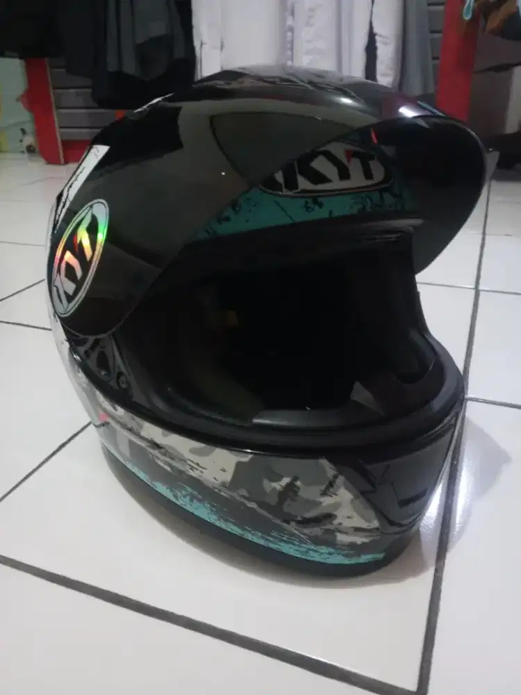 Helm KYT full face