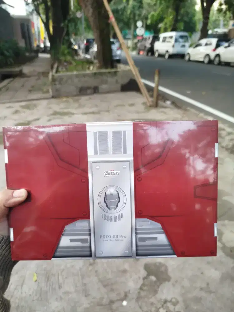 POCO X8PRO IRONMAN 12/512GB