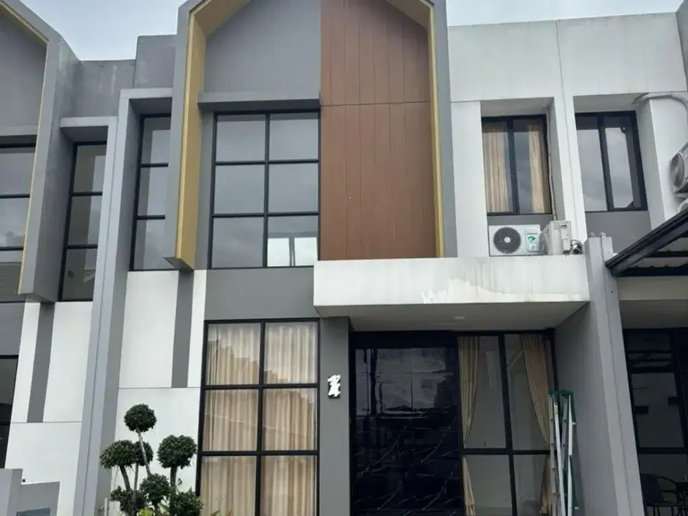 Rumah Strategis 10 Mnt ke Pintu Tol BSD Barat SHM Dibantu KPR J-47270