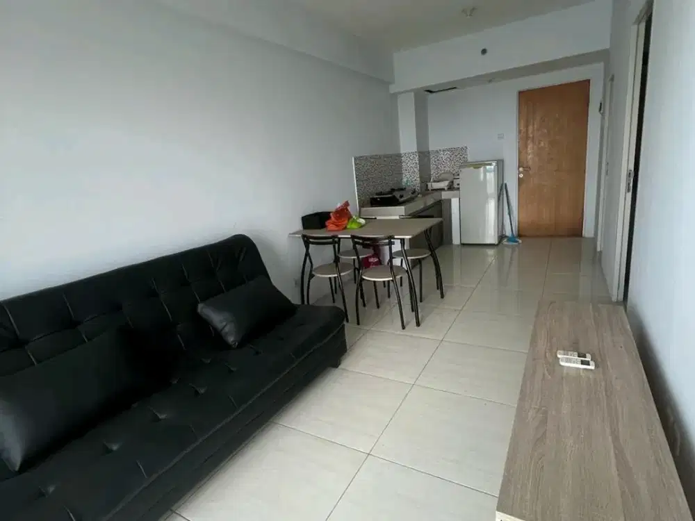 Disewakan Apartemen Puncak Bukit Golf Tower A LT19 View Golf Dekat Pakuwon Mall Surabaya Barat