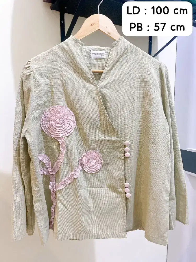 Like New Atasan Wanita Freesize