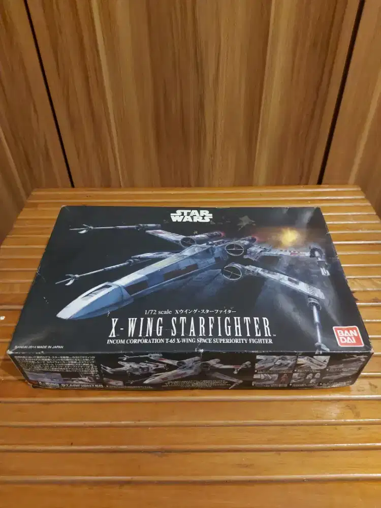 Model Kit BANDAI Star Wars X-WINGSTARFIGHTER 1:72