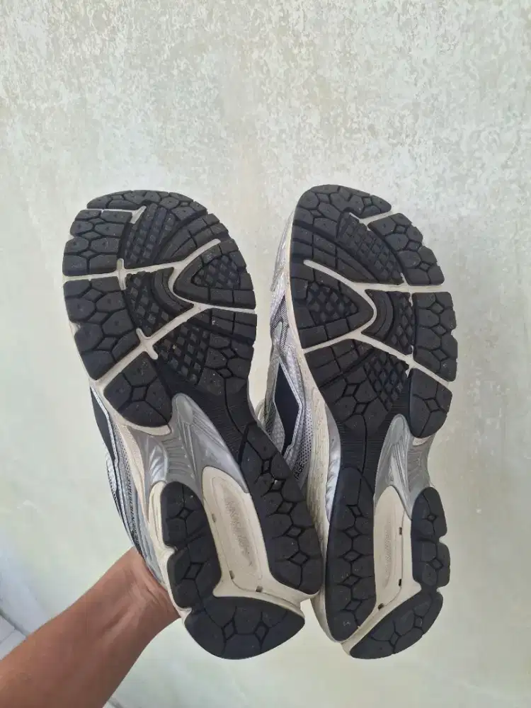 Sepatu buat nongkrong