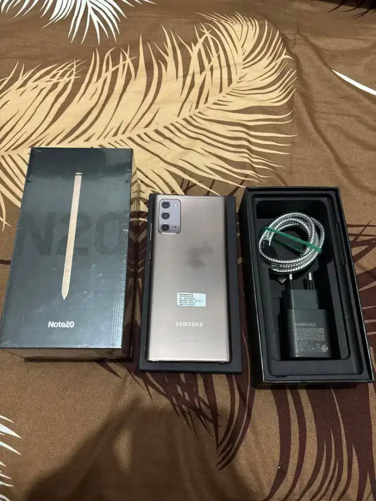 Samsung note 20 8/256gb