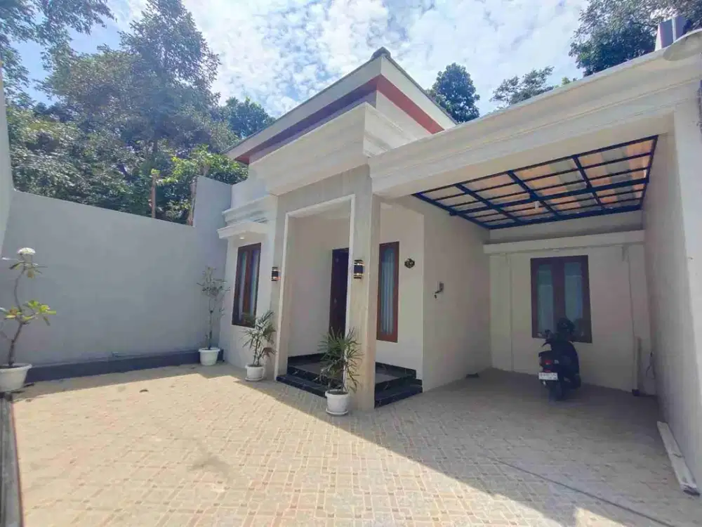 RUMAH MINIMALIS FULL FURNISHED DI CLUSTER PUCANG INDAH DEKAT KAMPUS UII KALIURANG YOGYAKARTA