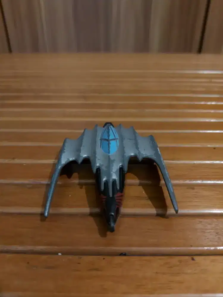 Diecast Bat Plane Hasbro DC 90's vintage