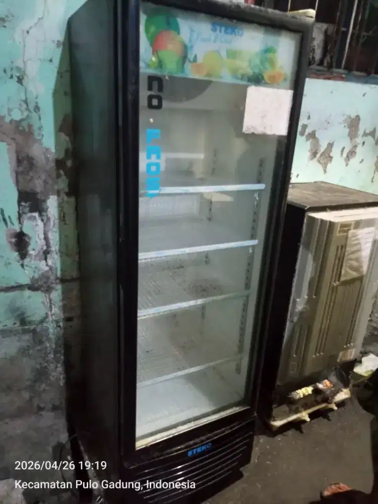 Showcase siap pakai normal dingin joos