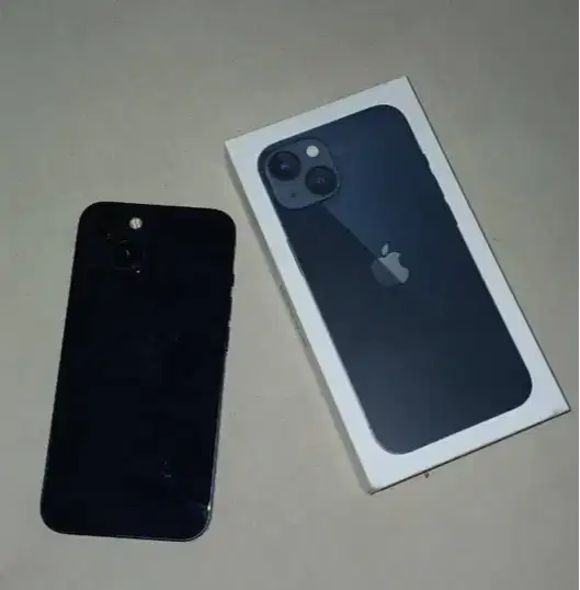Iphone 13 ex Ibox / Resmi
