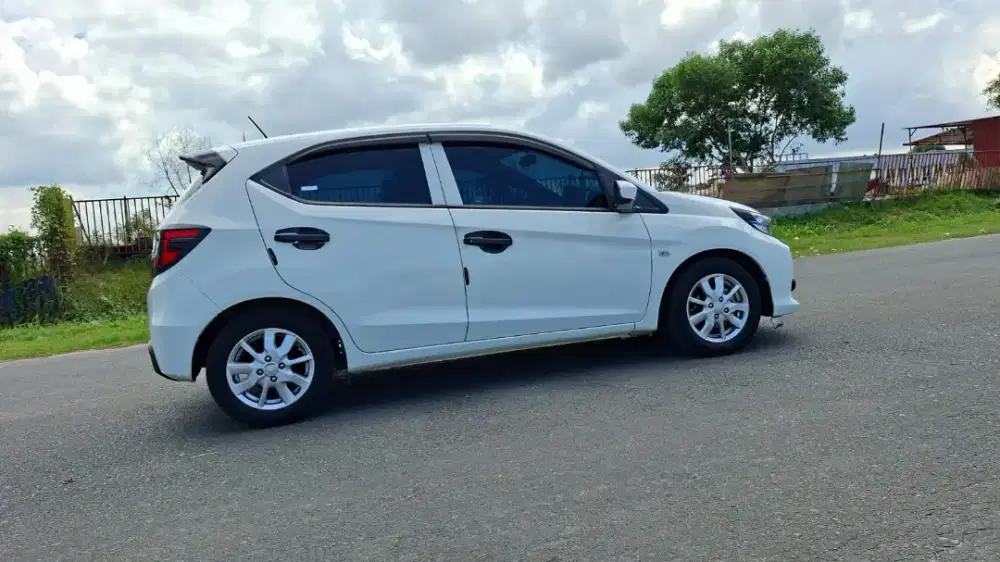 Di Jual Cepat Honda Brio Satya tahun 2022 Ss Lengkap Pajak Hidup