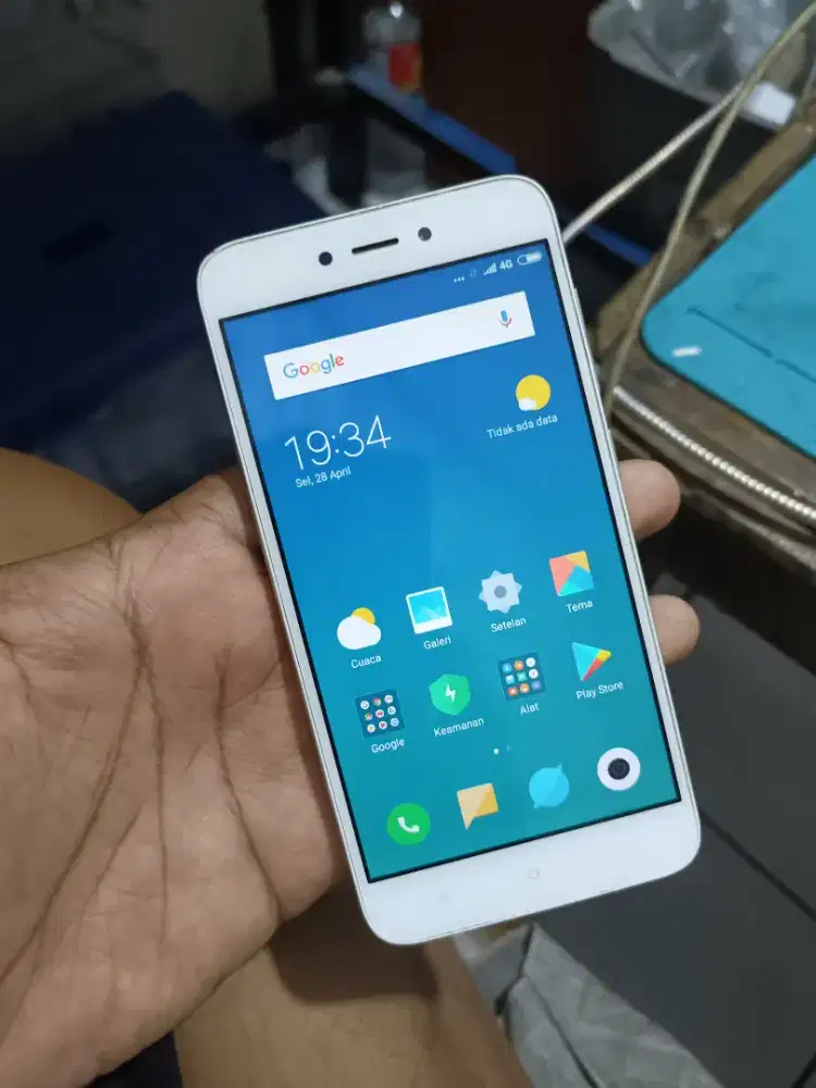 Redmi 5a ram 2/16gb hp aja batangan