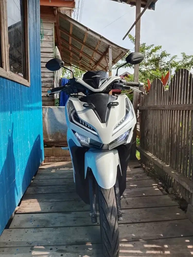 Vario 150 tahun 2019 keyless