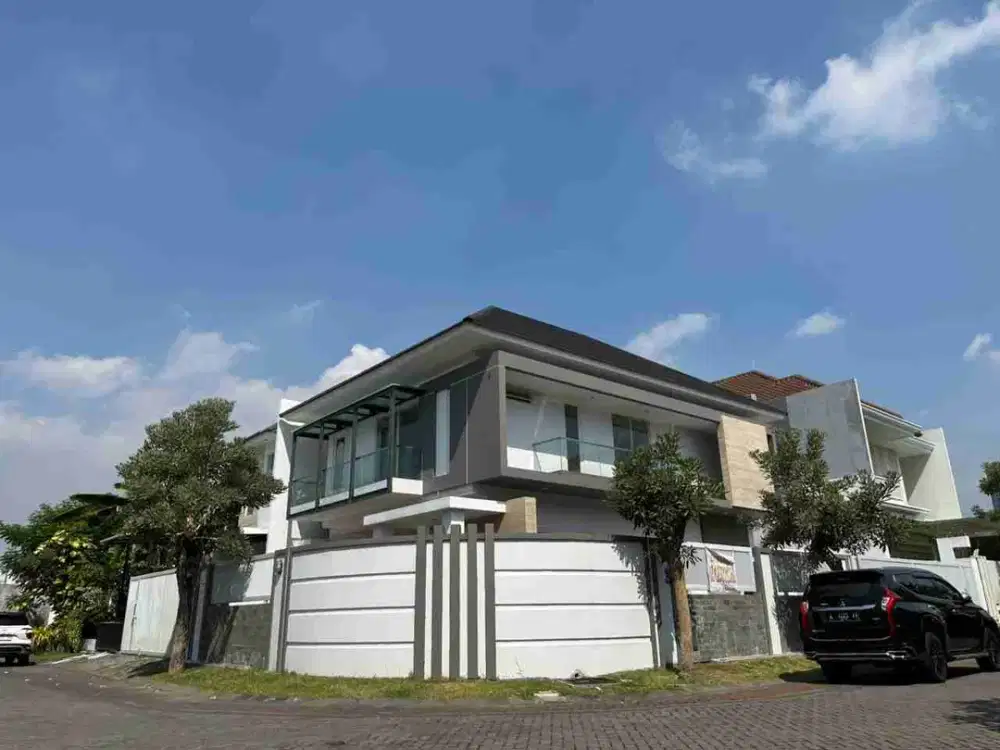 DIJUAL RUMAH BESAR, LUAS DAN MEWAH, KERTAJAYA INDAH