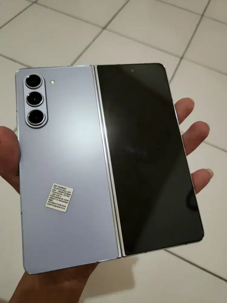 Samsung Z fold 5 ram 12/256 resmi sein