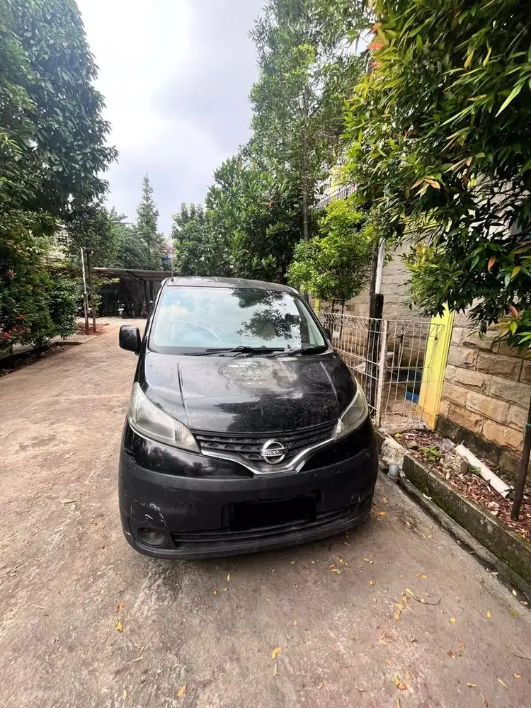 Nissan Evalia 2012 Bensin