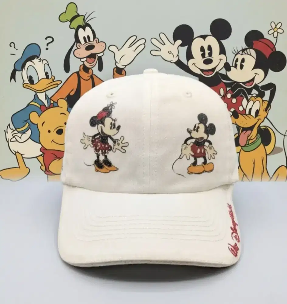 Topi Vintage Logo Semua Karakter Walt Disney Original Second Cream