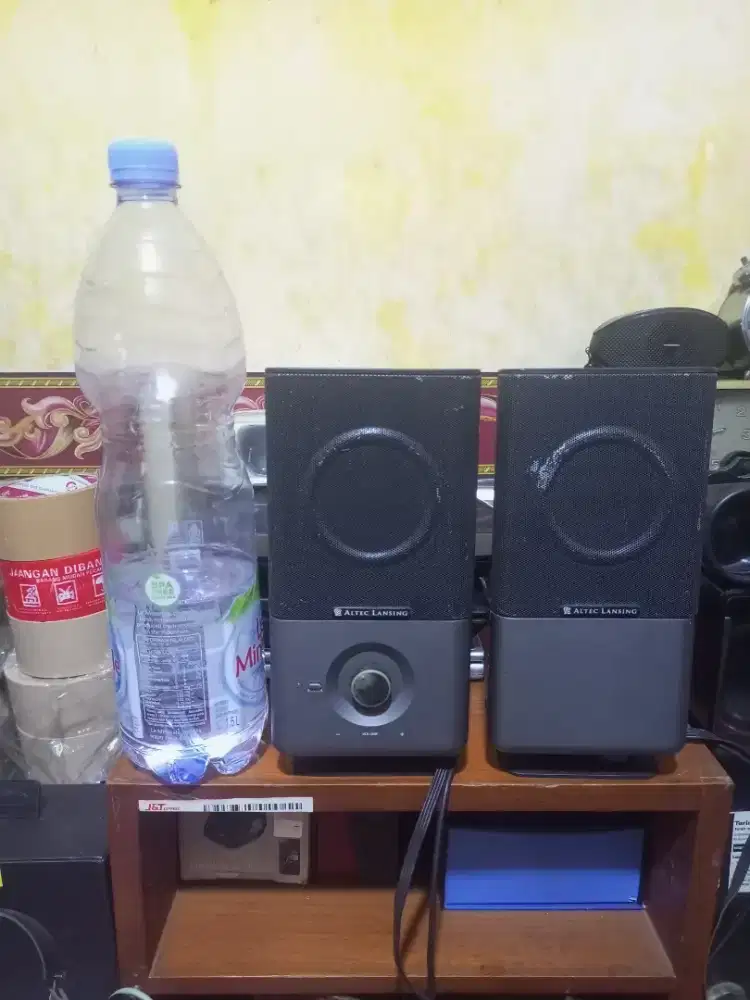 Speaker altec lansing 220