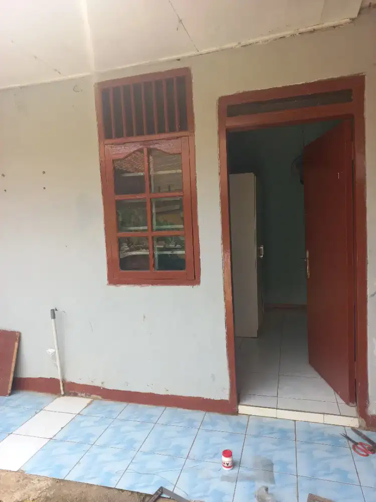 Kos Karyawan/wati/mahasiswa