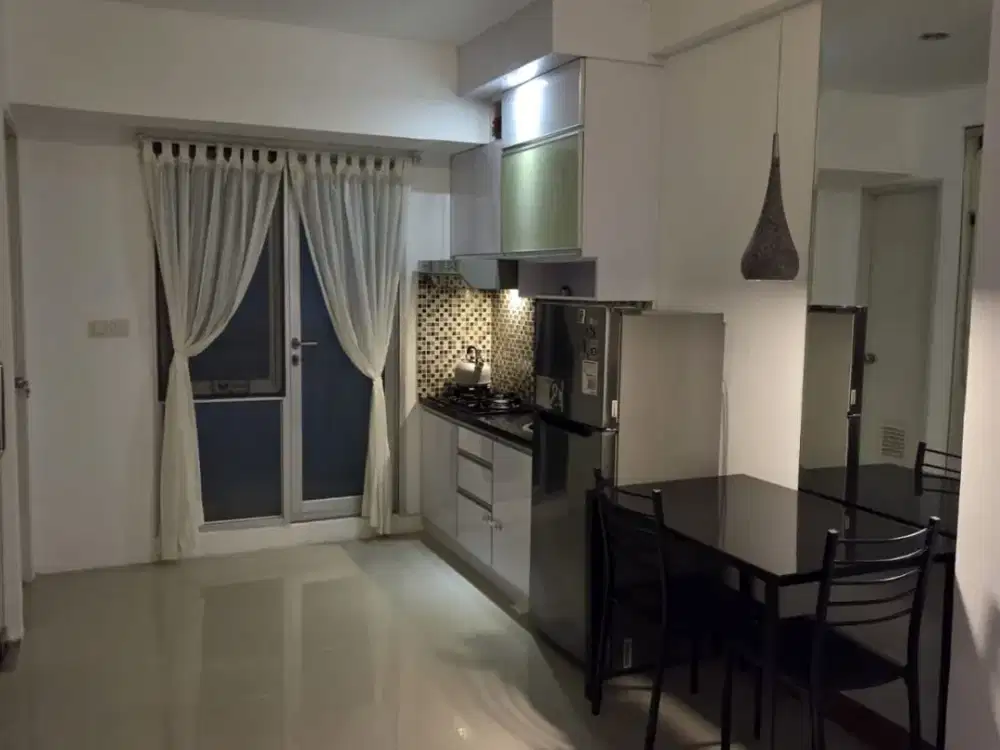 Sewa apartemen oak tower unit bagus