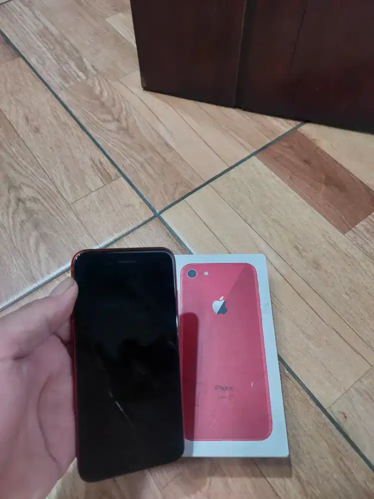 Jual hp apple 8 64gb internasional