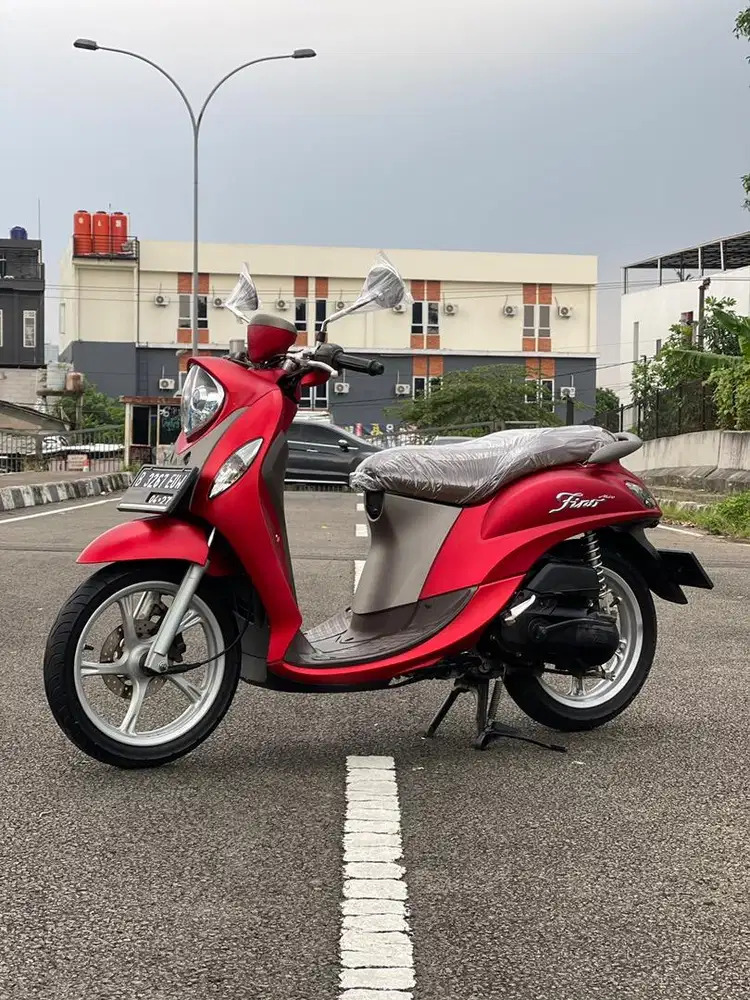 Cash/Kredit Yamaha Fino Grande 125 Tahun 2019