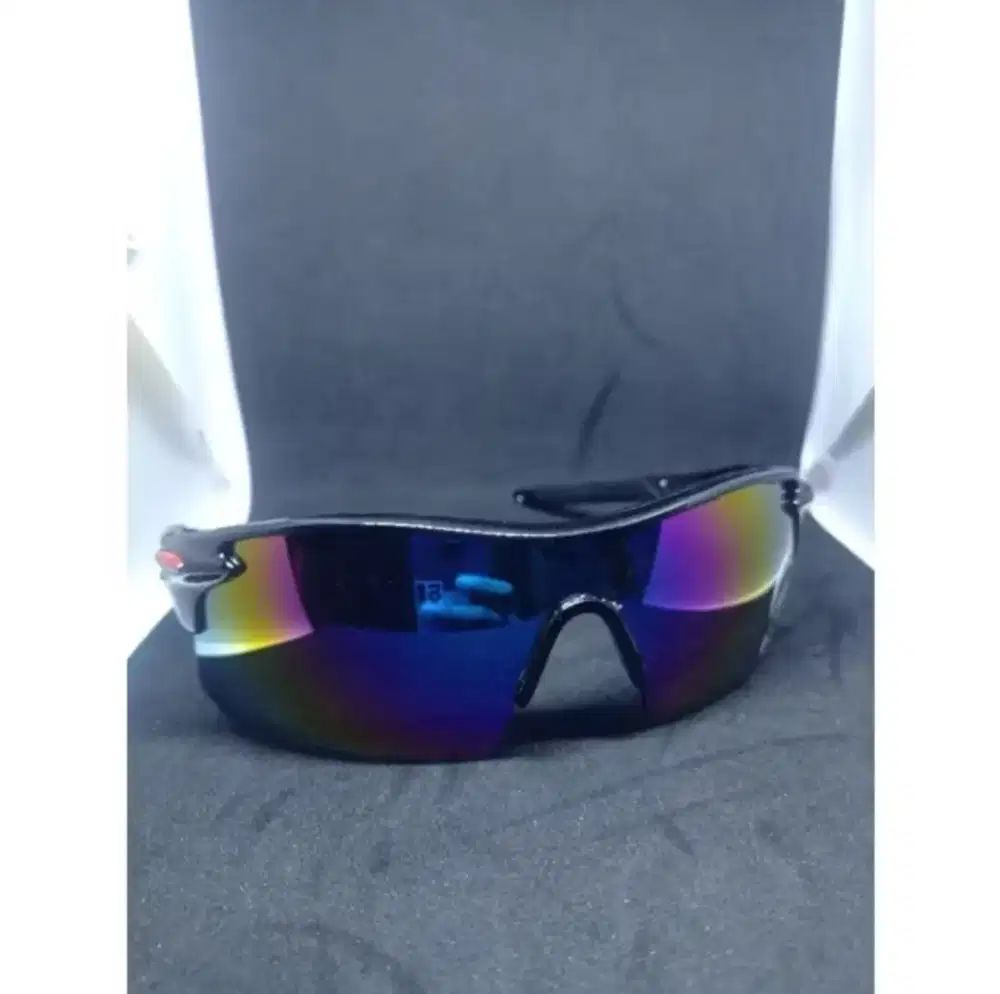 Kacamata sport lensa pelangi jogging lari fitness