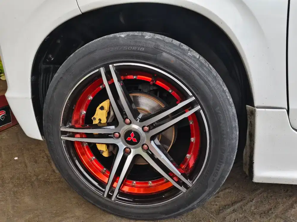 DIJUAL VELG R 18 + BAN